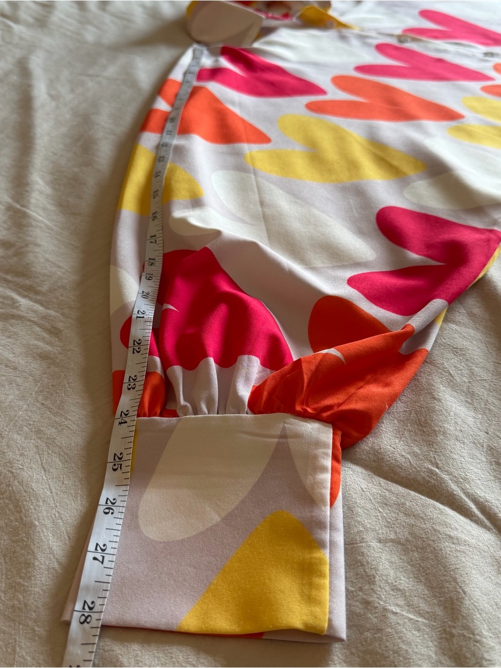 Mundefeis Long Dolman Sleeve Button Down - Rainbow Hearts - Picture 6 of 7